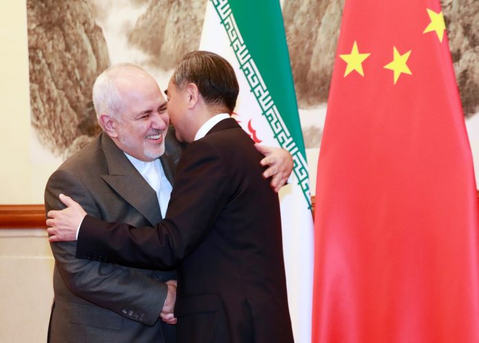 أمريكا طارت: إيران والصين 